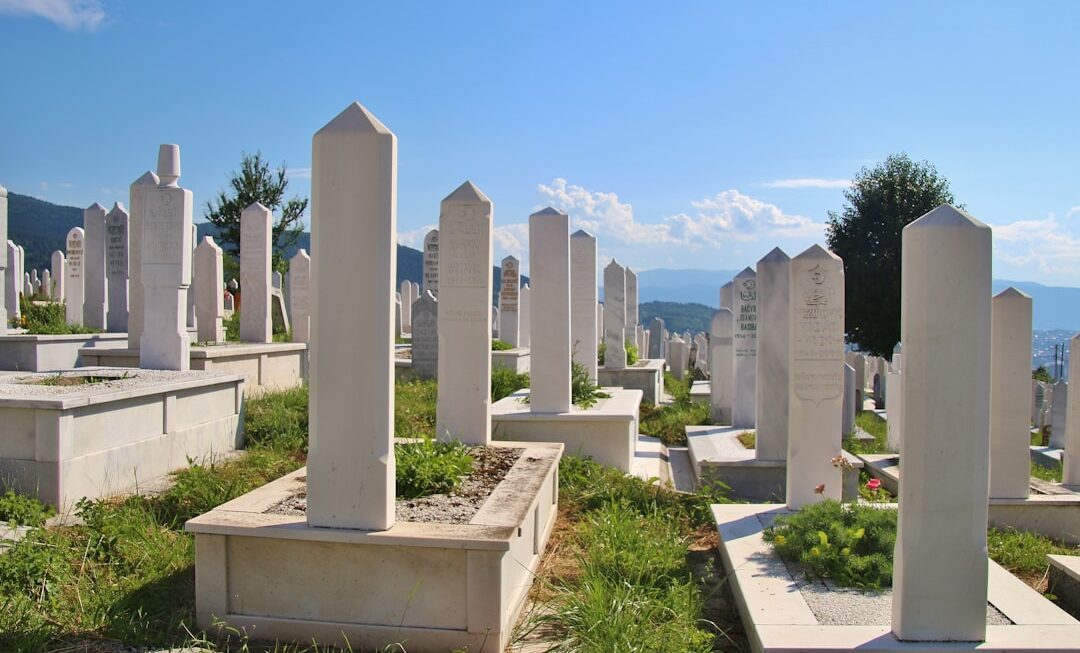 Photo cemetery, flowers